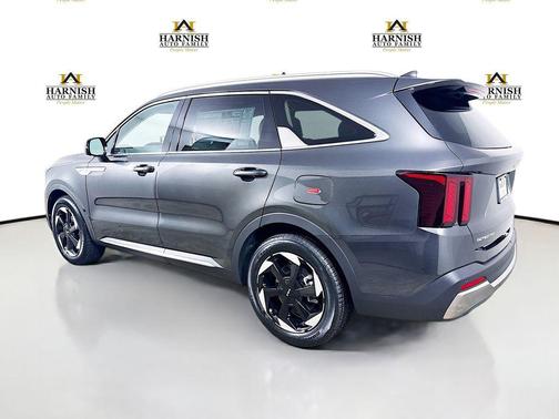 Interstellar Gray 2026 Kia Sorento Plug-In Hybrid EX