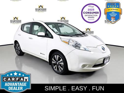 Glacier White 2015 Nissan Leaf SV