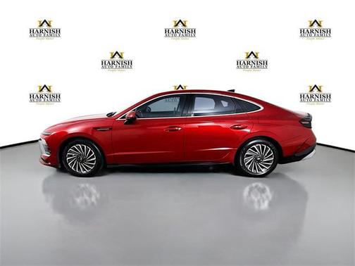 2025 Hyundai SONATA Hybrid Limited