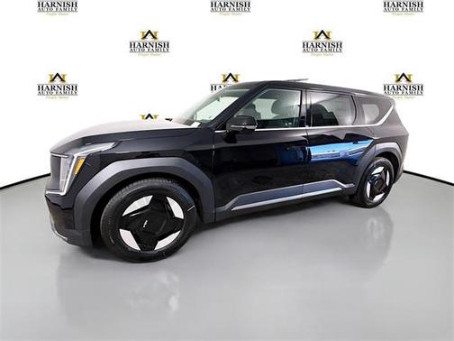 2026 Kia EV9 Light Long Range