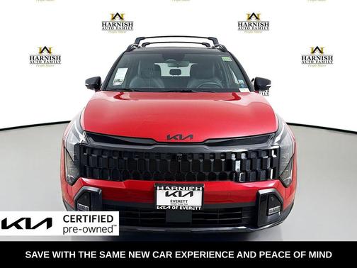 Runway Red/Black Roof 2026 Kia Sportage S