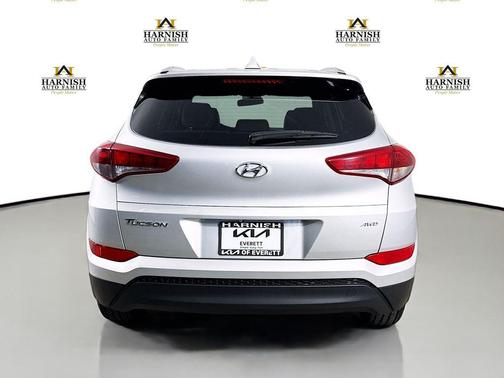 Molten Silver 2018 Hyundai TUCSON SEL