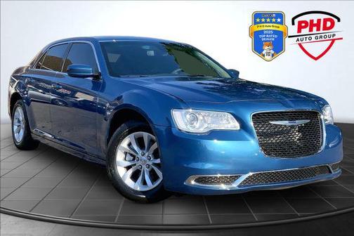 Frostbite 2023 Chrysler 300 Touring