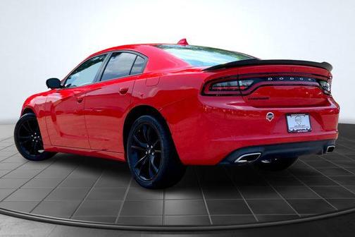 2017 Dodge Charger SXT