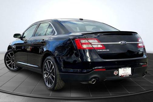 2018 Ford Taurus Limited