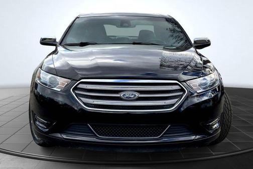 2018 Ford Taurus Limited