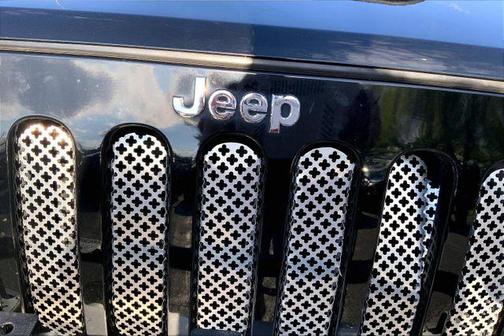 Black Clearcoat 2015 Jeep Wrangler Unlimited Sahara
