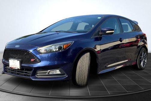 2017 Ford Focus ST ST