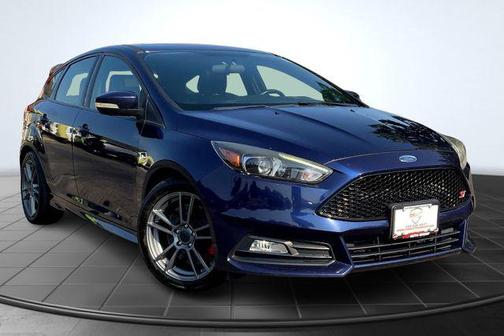2017 Ford Focus ST ST