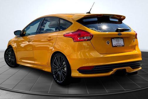 2016 Ford Focus ST 