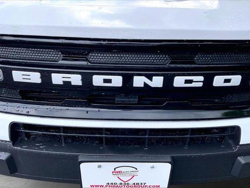 Oxford White 2024 Ford Bronco Sport Outer Banks
