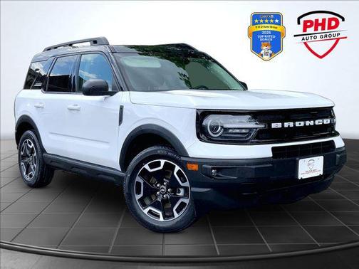 Oxford White 2024 Ford Bronco Sport Outer Banks