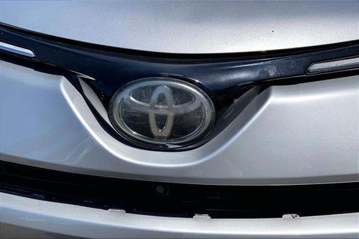 Silver Sky Metallic 2017 Toyota RAV4 Limited