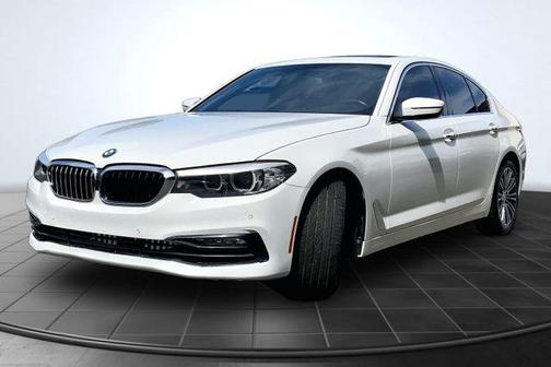 White 2018 BMW 540 xDrive
