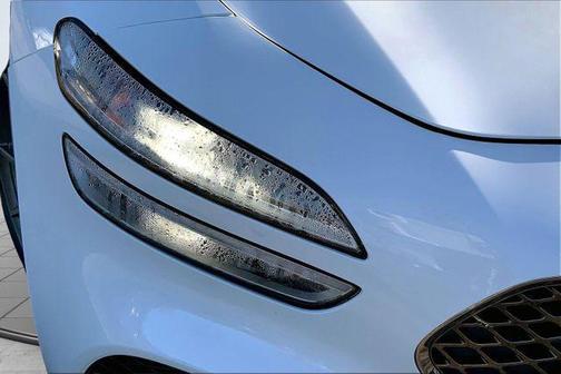 2025 Genesis G70 2.5T AWD