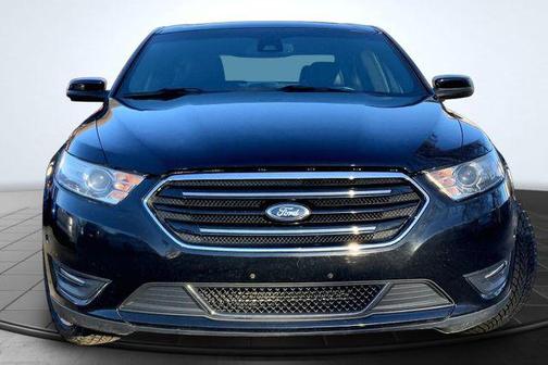 2016 Ford Taurus SHO
