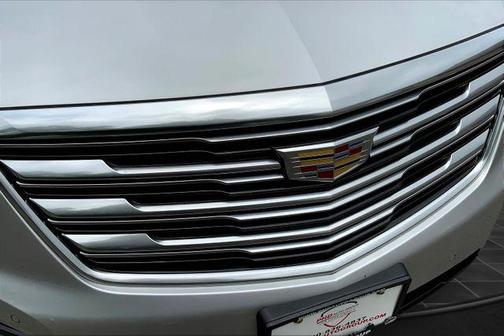 2017 Cadillac XT5 Premium Luxury