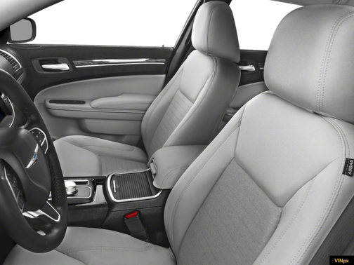 2022 Chrysler 300 Touring