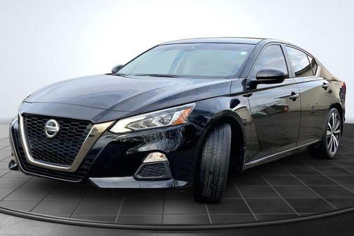 2020 Nissan Altima SR FWD