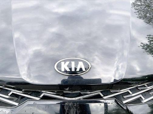 Ebony Black 2021 Kia K5 GT-Line