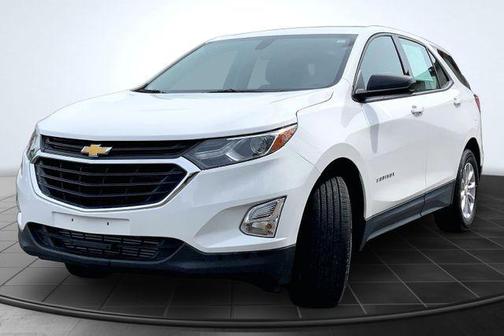 Summit White 2019 Chevrolet Equinox LS