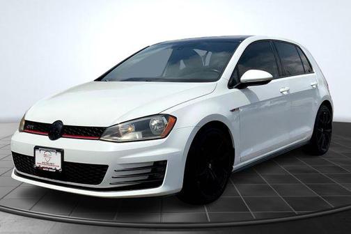 2015 Volkswagen Golf GTI 2.0T SE 4-Door