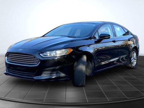 Tuxedo Black Metallic 2014 Ford Fusion SE