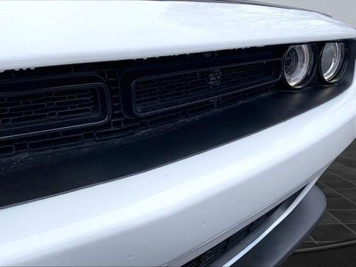 White Knuckle Clearcoat 2023 Dodge Challenger R/T Scat Pack