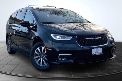 2021 Chrysler Pacifica Hybrid Touring L