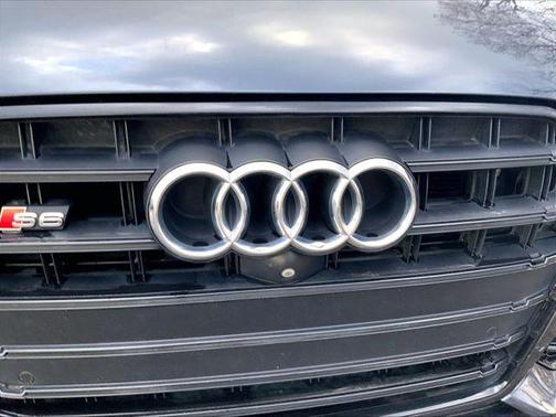 Blue 2018 Audi S6 4.0T Premium Plus