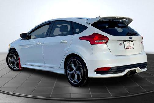2018 Ford Focus ST ST