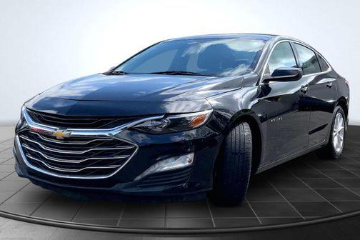 Mosaic Black Metallic 2019 Chevrolet Malibu LT