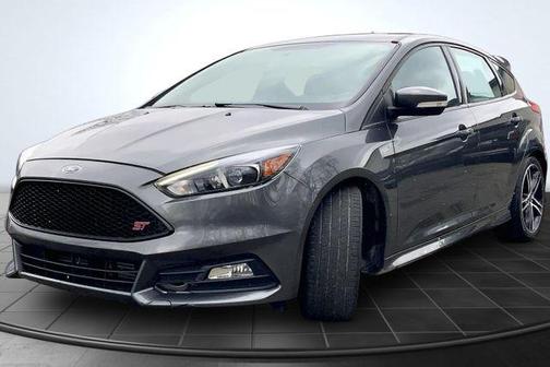 2018 Ford Focus ST 