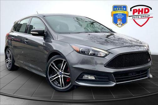 2018 Ford Focus ST 