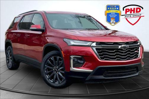 Radiant Red Tintcoat 2023 Chevrolet Traverse RS