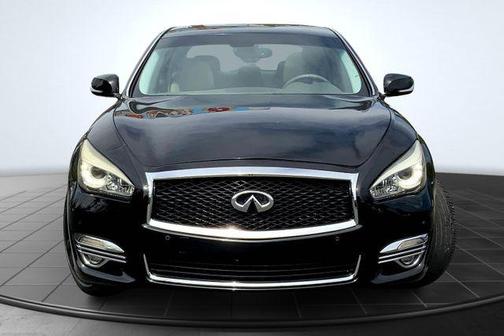 2018 INFINITI Q70L 3.7 LUXE