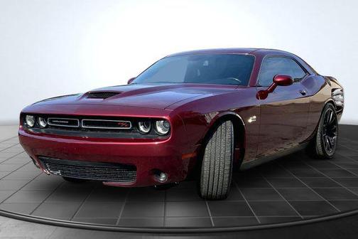 Octane Red Pearlcoat 2019 Dodge Challenger R/T