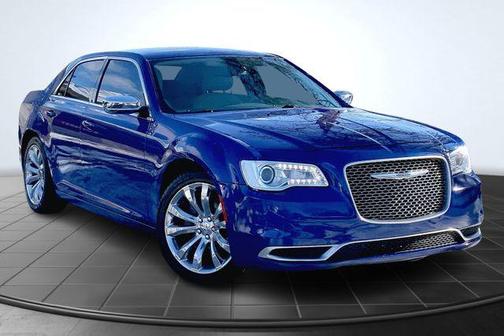 2018 Chrysler 300 Touring