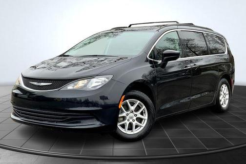 2020 Chrysler Voyager LXI