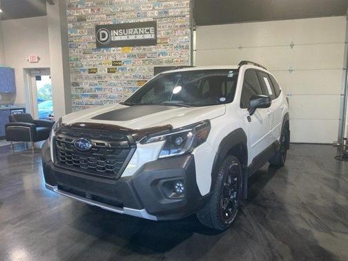 Crystal White Pearl 2022 Subaru Forester Wilderness