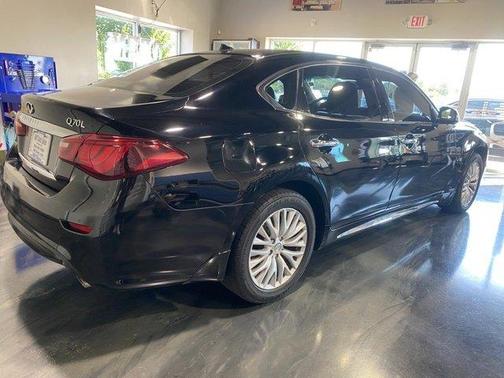 2015 INFINITI Q70L 3.7X