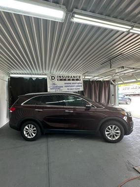 2016 Kia Sorento LX