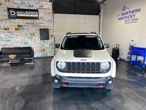2017 Jeep Renegade Trailhawk