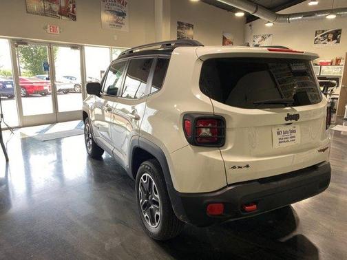 2017 Jeep Renegade Trailhawk