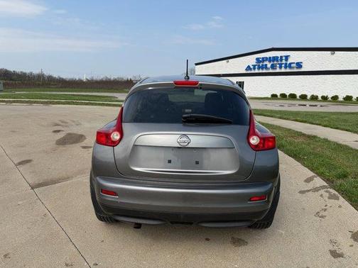 Gun Metallic 2014 Nissan Juke SL