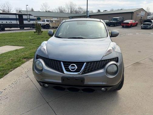 Gun Metallic 2014 Nissan Juke SL