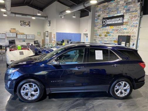 Midnight Blue Metallic 2020 Chevrolet Equinox Premier w/1LZ