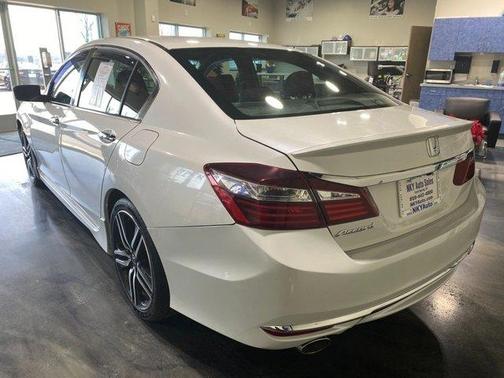 2017 Honda Accord Sport SE