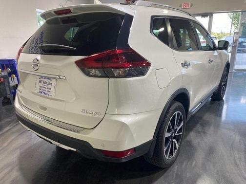 2020 Nissan Rogue SL