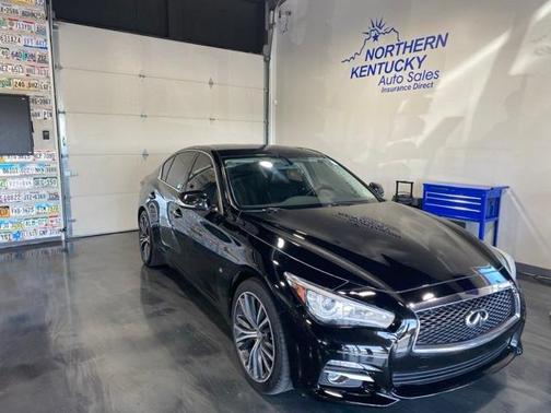 2015 INFINITI Q50 Base